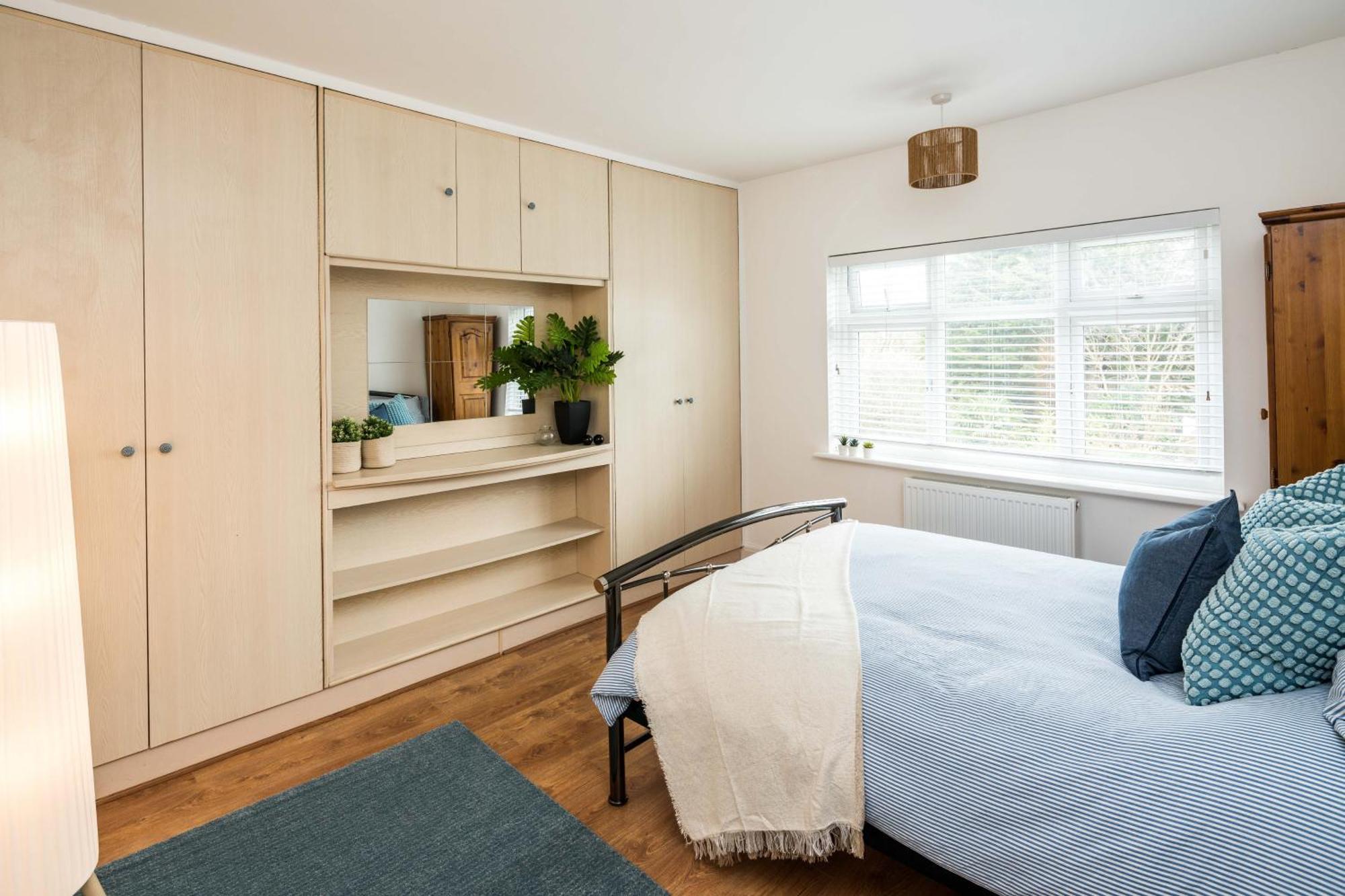 Contemporary 5 Bedroom With Garden North Finchley * London